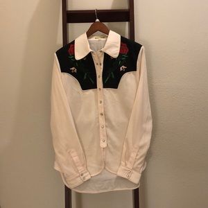 Gianni Bini Western Style Embroidered Satin Top